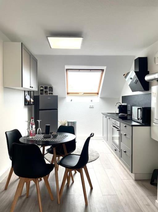 Sonnenglanz Wohnung Auf Der Vierten Duisburg Eksteriør billede